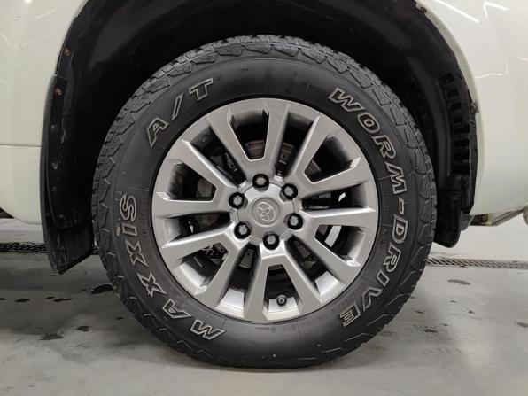 Toyota Land Cruiser Prado 150 Series Рестайлинг 2 с пробегом 2020 года, цена 5 499 000 рублей, 148061 км, внедорожник, Автокод Объявления