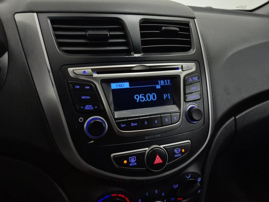 Hyundai Solaris I Рестайлинг Альметьевск  - изображение 17