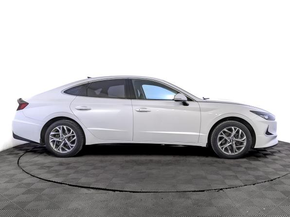 Hyundai Sonata VIII (DN8) с пробегом 2020 года, цена 2 339 000 рублей, 142200 км, седан, Автокод Объявления
