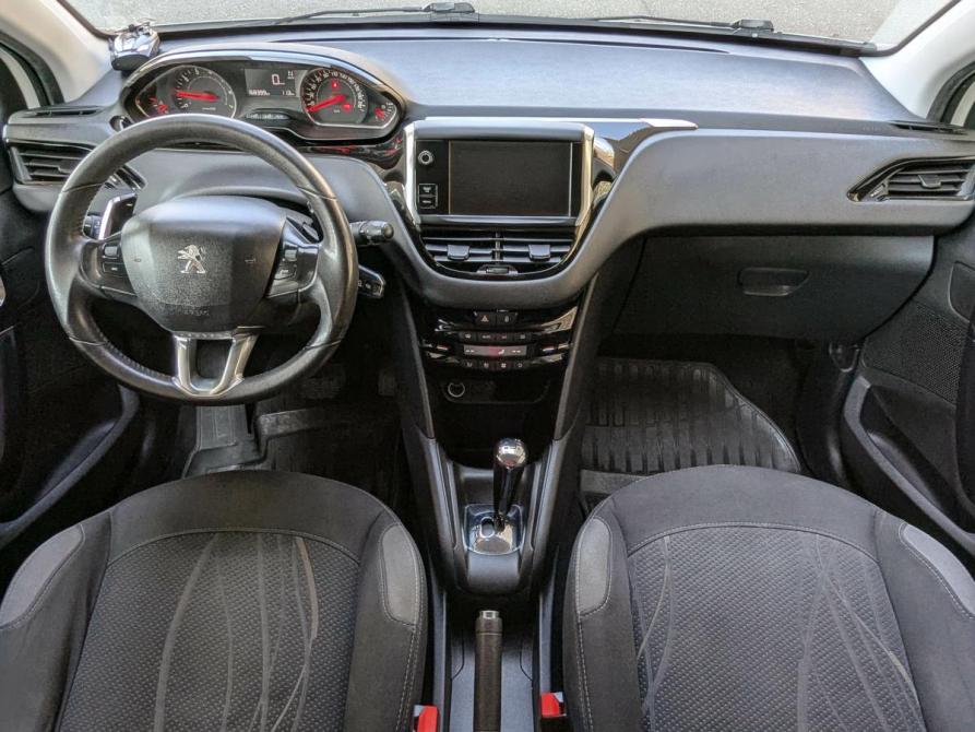 Peugeot 208 I Екатеринбург  - изображение 8