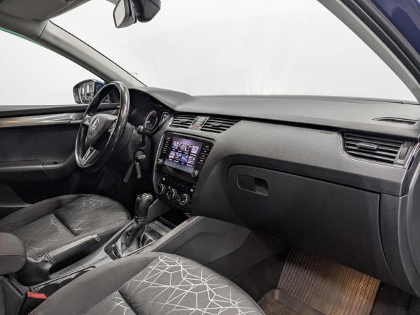 Skoda Octavia III (A7) Рестайлинг с пробегом 2019 года, цена 1 800 000 рублей, 91035 км, лифтбек, Автокод Объявления