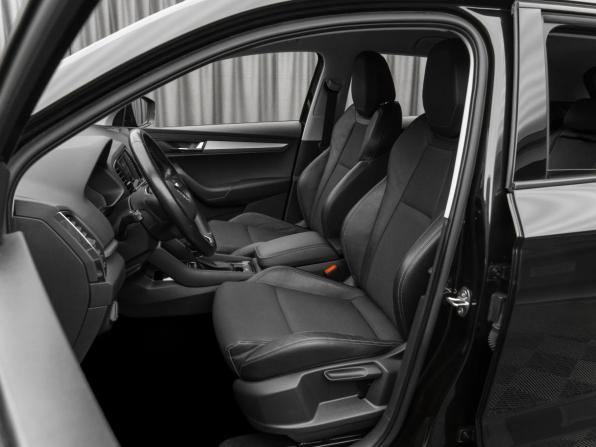 Skoda Karoq I с пробегом 2020 года, цена 2 190 000 рублей, 116102 км, внедорожник, Автокод Объявления