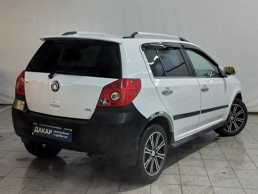 Geely MK Cross I Санкт-Петербург  - изображение 4