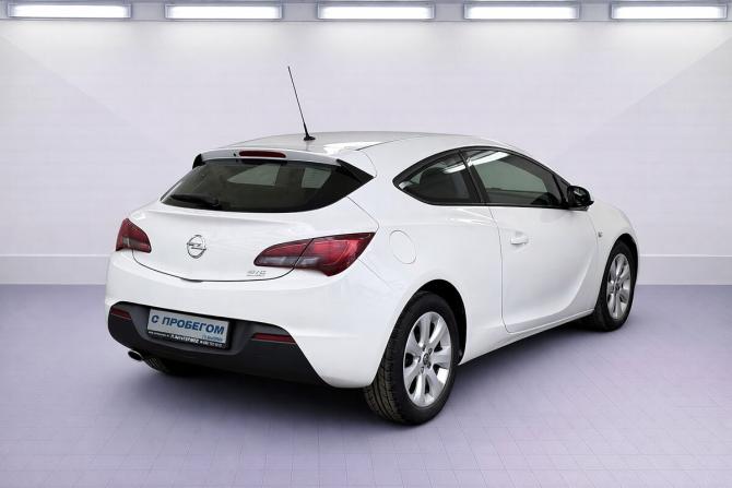 Opel Astra J Рестайлинг с пробегом 2014 года, цена 850 000 рублей, 127337 км, хэтчбек, Автокод Объявления