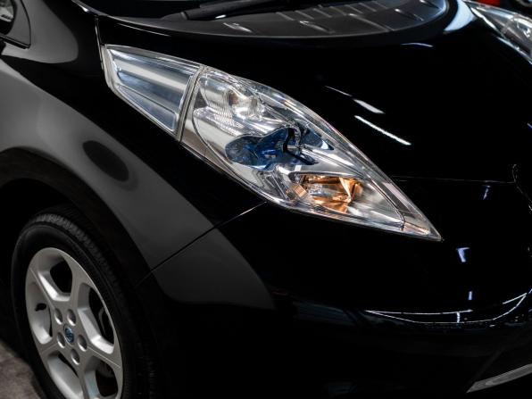 Nissan Leaf I (ZE0/AZE0) с пробегом 2011 года, цена 825 000 рублей, 119555 км, хэтчбек, Автокод Объявления