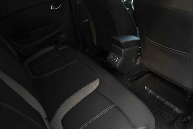 Renault Kaptur I Рестайлинг с пробегом 2021 года, цена 1 690 000 рублей, 72586 км, внедорожник, Автокод Объявления