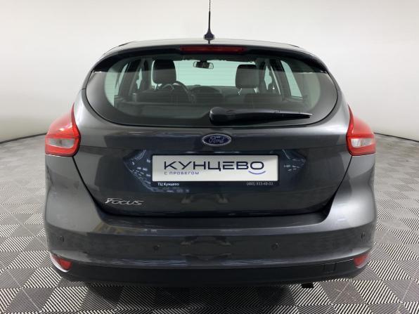 Ford Focus III Рестайлинг с пробегом 2018 года, цена 1 235 000 рублей, 93736 км, хэтчбек, Автокод Объявления