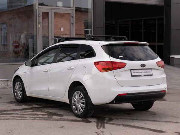 Kia Ceed II Рестайлинг с пробегом 2015 года, цена 880 000 рублей, 168711 км, универсал, Автокод Объявления