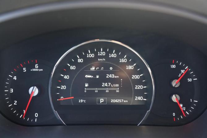 Kia Sorento III Prime с пробегом 2016 года, цена 2 740 000 рублей, 204000 км, внедорожник, Автокод Объявления