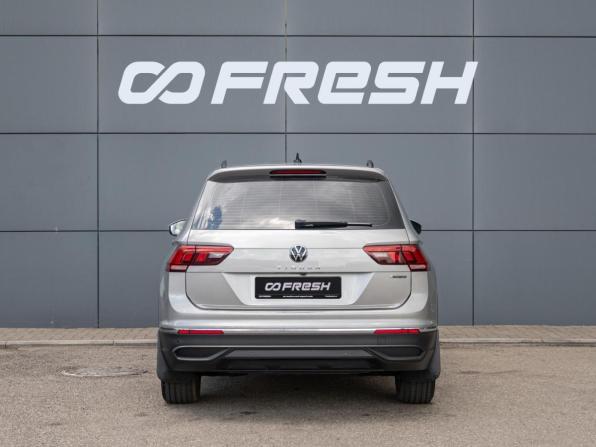 Volkswagen Tiguan II Рестайлинг с пробегом 2022 года, цена 3 350 000 рублей, 13419 км, внедорожник, Автокод Объявления