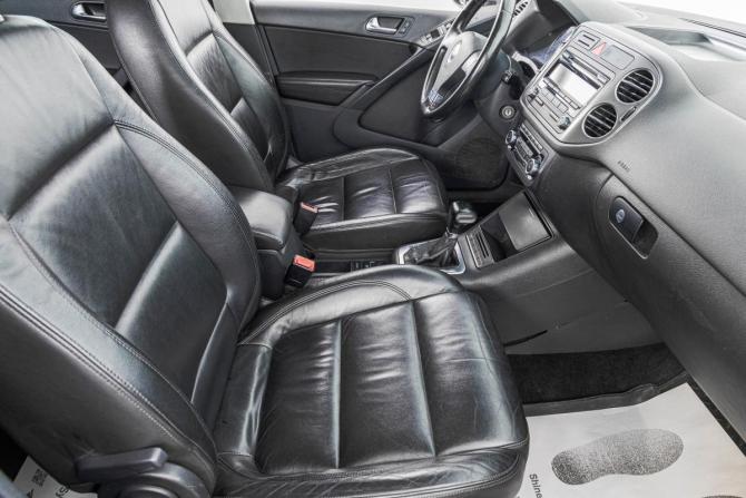 Volkswagen Tiguan I с пробегом 2010 года, цена 1 199 000 рублей, 298000 км, внедорожник, Автокод Объявления