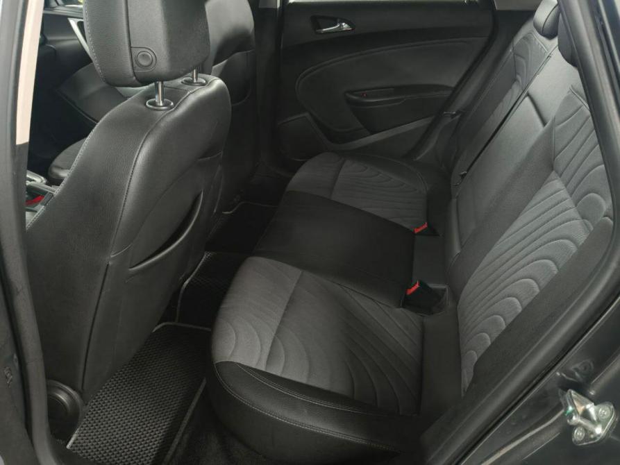 Opel Astra J Рестайлинг Санкт-Петербург  - изображение 20