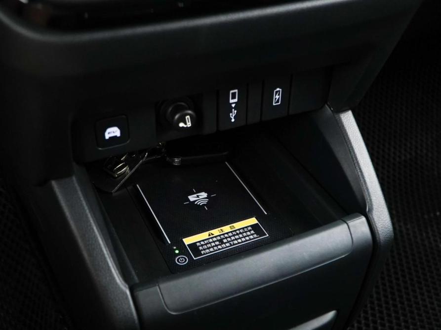 Honda Elysion II Рестайлинг 2 Москва  - изображение 24