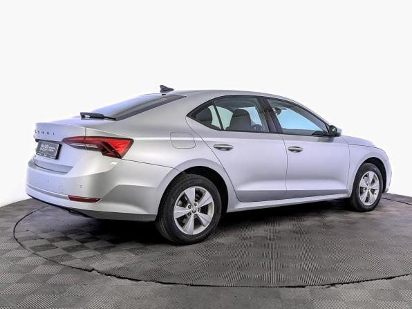 Skoda Octavia IV (A8) с пробегом 2021 года, цена 1 965 000 рублей, 145049 км, лифтбек, Автокод Объявления