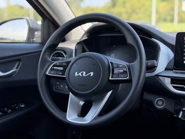 Kia K3 II (China Market) Рестайлинг с пробегом 2026 года, цена 2 650 000 рублей, 25 км, седан, Автокод Объявления