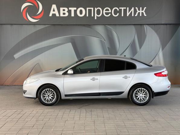 Renault Fluence I с пробегом 2010 года, цена 675 000 рублей, 208700 км, седан, Автокод Объявления