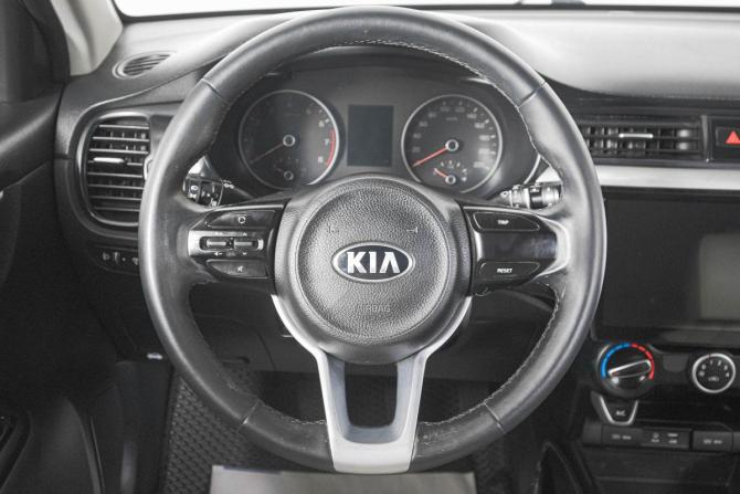 Kia Rio IV с пробегом 2020 года, цена 1 359 000 рублей, 256000 км, хэтчбек, Автокод Объявления