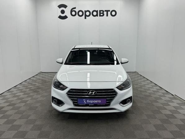 Hyundai Solaris II с пробегом 2017 года, цена 1 200 000 рублей, 96615 км, седан, Автокод Объявления