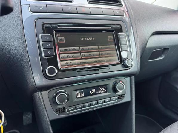 Volkswagen Polo V Рестайлинг с пробегом 2019 года, цена 1 306 410 рублей, 147817 км, седан, Автокод Объявления