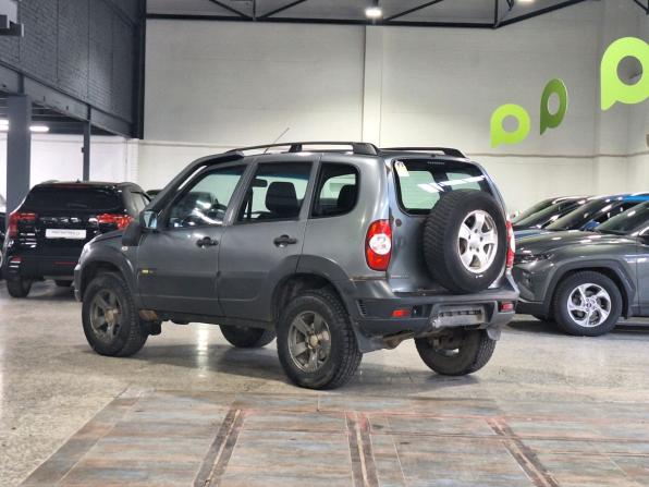 Chevrolet Niva I Рестайлинг с пробегом 2016 года, цена 480 000 рублей, 312792 км, внедорожник, Автокод Объявления