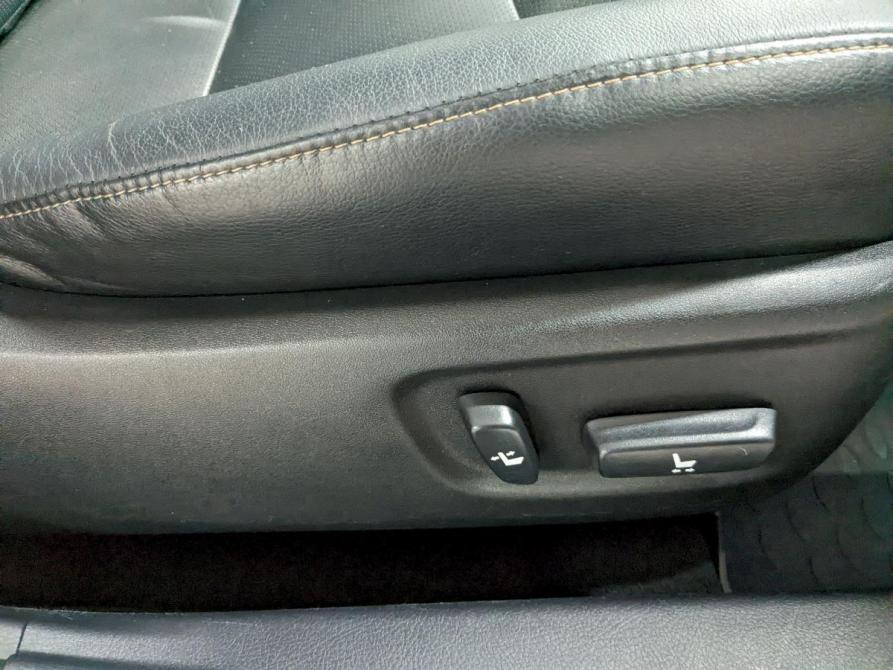 Toyota Camry VII (XV50) Рестайлинг Москва  - изображение 23