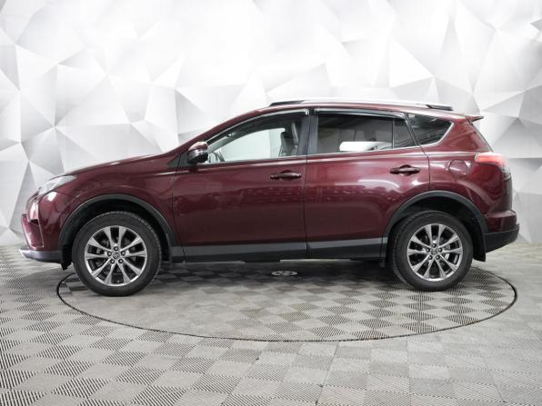 Toyota RAV4 IV (XA40) Рестайлинг с пробегом 2018 года, цена 2 696 000 рублей, 101000 км, внедорожник, Автокод Объявления