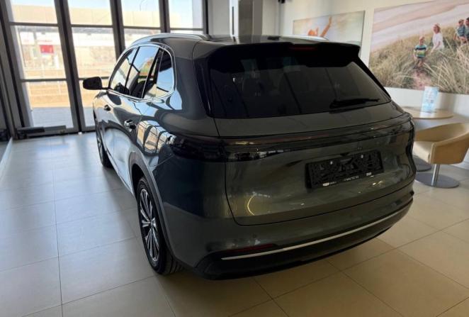 Новый Geely EX5 EM-i 2026 года, цена 3 969 990 рублей, внедорожник, Автокод Объявления