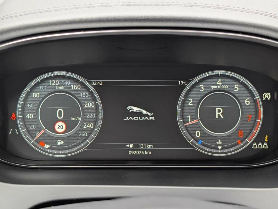 Jaguar E-Pace I Москва  - изображение 15