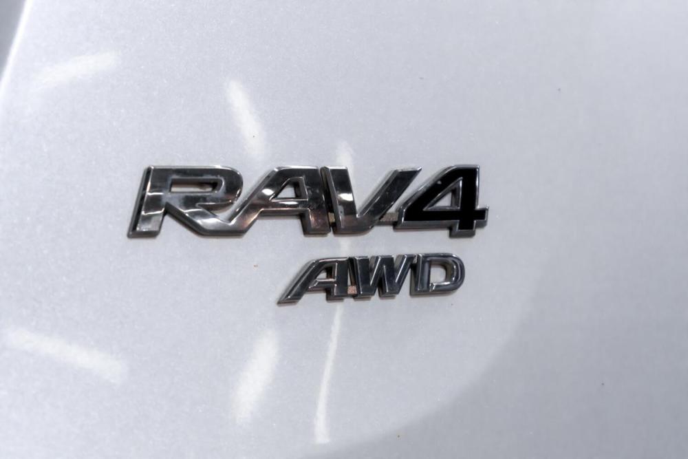 Toyota RAV4 IV (XA40) Рестайлинг Тюмень  - изображение 12