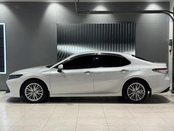 Toyota Camry VIII (XV70) с пробегом 2019 года, цена 2 499 000 рублей, 133806 км, седан, Автокод Объявления