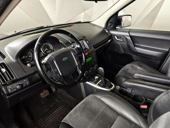 Land Rover Freelander II Рестайлинг с пробегом 2011 года, цена 1 247 000 рублей, 195606 км, внедорожник, Автокод Объявления