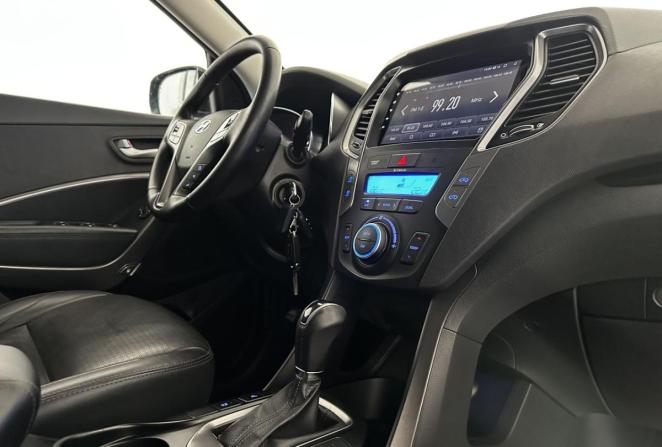 Hyundai Santa Fe III с пробегом 2013 года, цена 1 720 000 рублей, 227995 км, внедорожник, Автокод Объявления