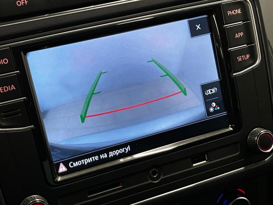 Volkswagen Polo V Рестайлинг Санкт-Петербург  - изображение 21