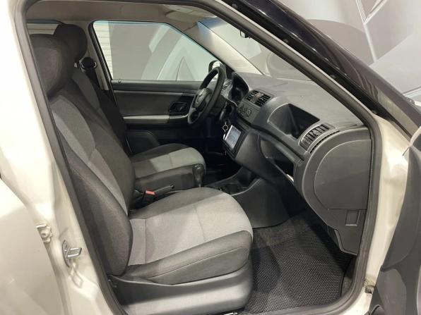 Skoda Fabia II Рестайлинг с пробегом 2012 года, цена 495 000 рублей, 165145 км, хэтчбек, Автокод Объявления