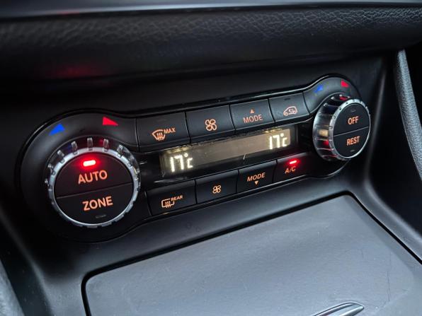 Mercedes-Benz CLA I (C117 X117) с пробегом 2014 года, цена 1 564 000 рублей, 111597 км, седан, Автокод Объявления