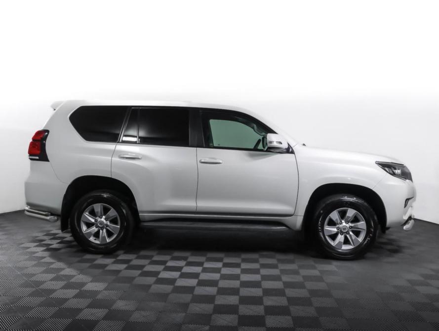 Toyota Land Cruiser Prado 150 Series Рестайлинг 2 Москва  - изображение 4