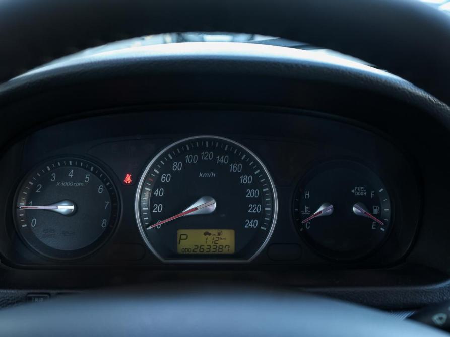 Hyundai Sonata V (NF) Москва  - изображение 12