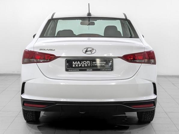 Hyundai Solaris II Рестайлинг с пробегом 2022 года, цена 1 565 000 рублей, 67811 км, седан, Автокод Объявления
