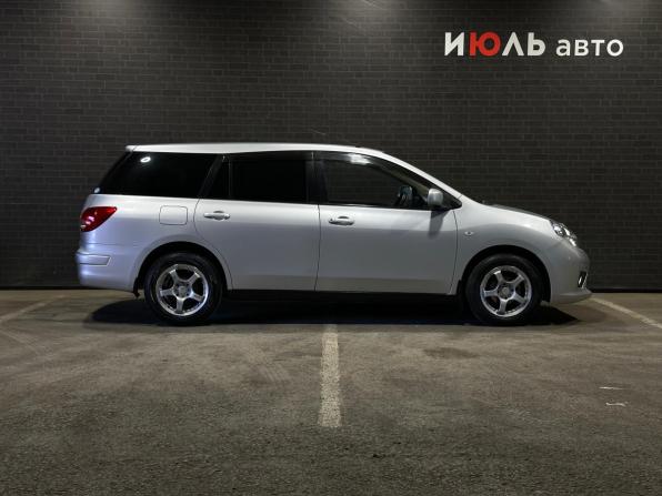 Nissan AD III Рестайлинг с пробегом 2018 года, цена 880 000 рублей, 144604 км, универсал, Автокод Объявления