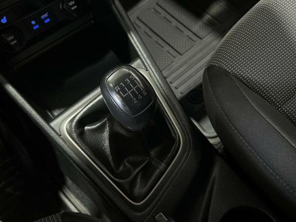 Hyundai Solaris II с пробегом 2017 года, цена 1 116 000 рублей, 147210 км, седан, Автокод Объявления