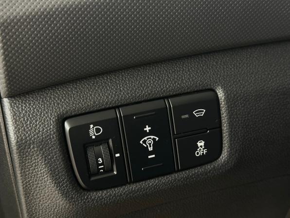 Hyundai Creta I с пробегом 2017 года, цена 1 500 000 рублей, 295054 км, внедорожник, Автокод Объявления