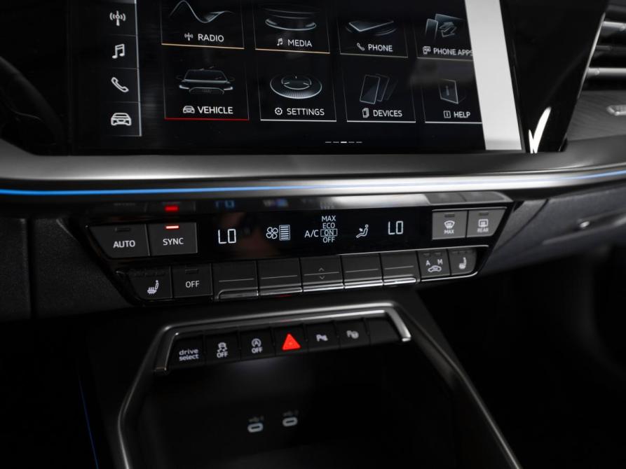 Audi A3 IV (8Y) Рестайлинг Москва  - изображение 23