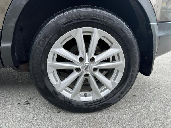 Nissan Qashqai II с пробегом 2014 года, цена 1 500 000 рублей, 178991 км, внедорожник, Автокод Объявления