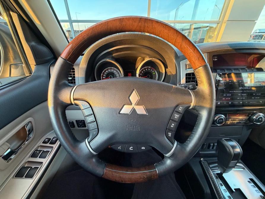 Mitsubishi Pajero IV Рестайлинг 2 Владикавказ  - изображение 13