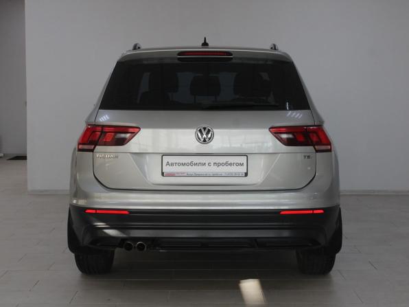Volkswagen Tiguan II с пробегом 2018 года, цена 2 099 900 рублей, 98453 км, внедорожник, Автокод Объявления