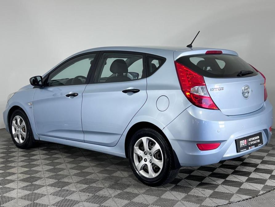 Hyundai Solaris I Ростов-на-Дону  - изображение 4