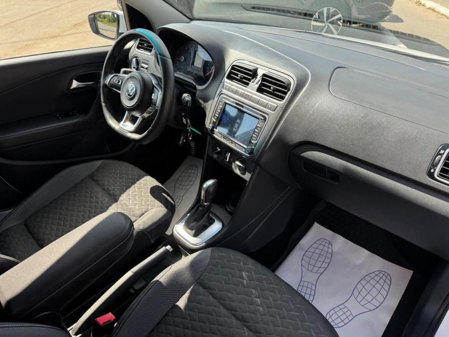 Volkswagen Polo V Рестайлинг Пермь  - изображение 9