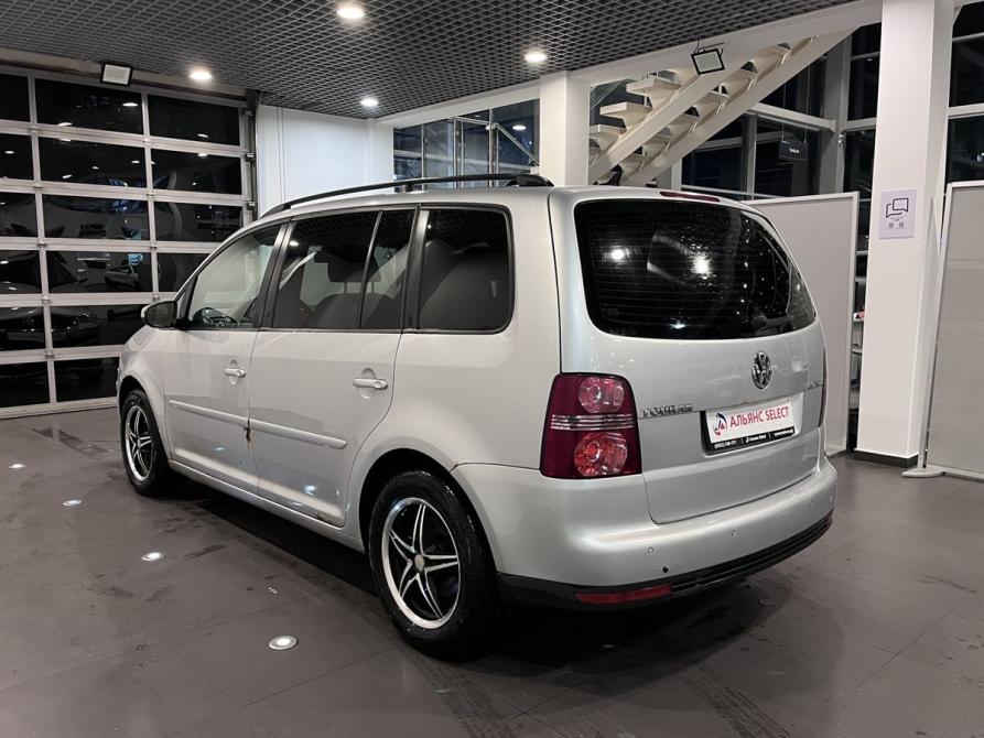 Volkswagen Touran I Рестайлинг Чебоксары  - изображение 5
