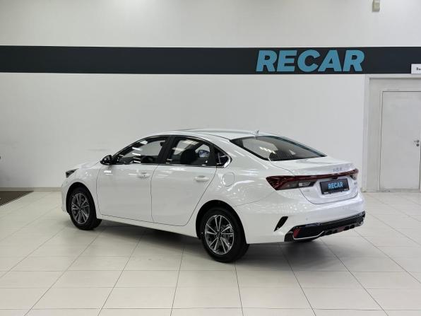 Kia K3 II (China Market) Рестайлинг с пробегом 2026 года, цена 2 760 000 рублей, 27 км, седан, Автокод Объявления
