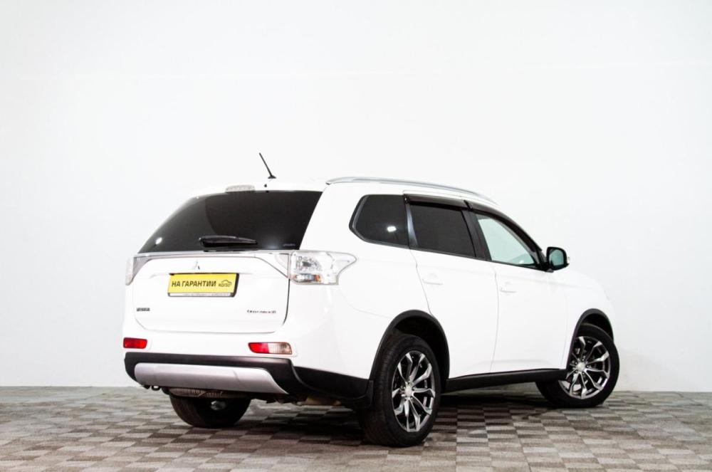 Mitsubishi Outlander III Рестайлинг Сургут  - изображение 5